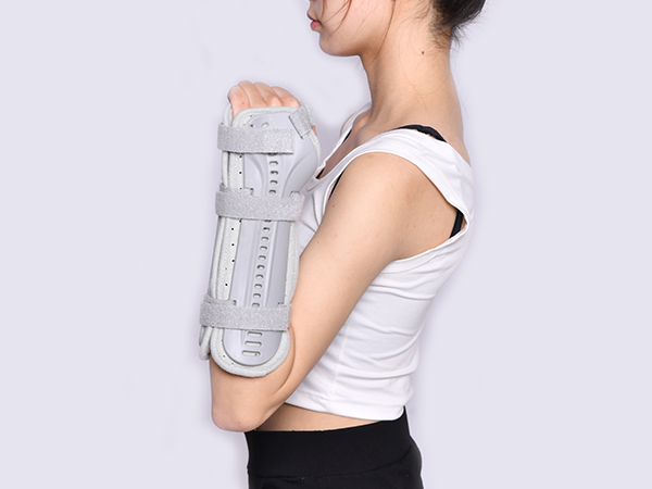 手腕尺橈骨腕關節遠端前臂手臂骨折固定器護腕支具吊帶護具夾板