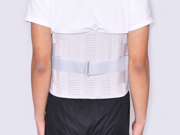 護腰帶魚絲透氣護腰腰帶腰椎固定腰圍四季保暖腰托